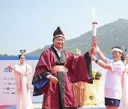 ‘전북 아태 마스터스대회’ 성화 채화···지구촌 생활체육인 축제 막 오른다