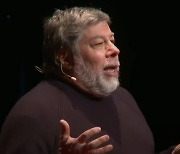 Apple Co-founder Warns “Bad Players” Could Easily Take Advantage of A.I.