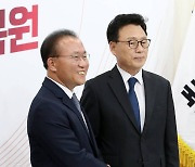 여야 원내지도부 오늘 회동…'전세사기 특별법' 합의할까