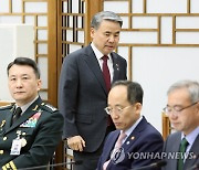 이종섭 국방부 장관과 김승겸 합참의장