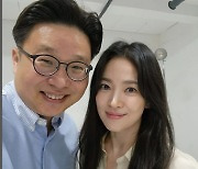 송혜교, 서경덕 교수와 또…"美 미술관에 韓 안내서 기증" [전문]