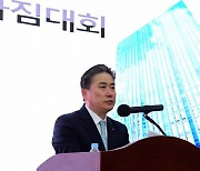 정승일 한전 사장 “전기료 인상 불가피…사장직 내려놓을 것”