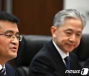 中 "다음주 우크라·러시아에 특사 파견…전쟁 해결 논의"