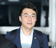 "사실이면 정계은퇴" 김남국 사태 일파만파…野, 대응책 고심