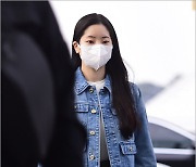 [MD포토] 트와이스 다현 '흐트러짐 없는 아침 출국'