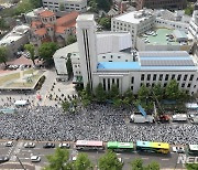 국제 간호사의 날, 거리로 나선 간호사·예비 간호사들