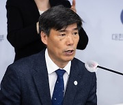 정부 "일본 시찰단 '안전성 검토'가 목적, 정화·방류시설 직접 확인"