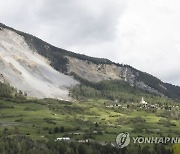 Switzerland Rockslide Alert