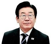 이재명, 목감기로 일정 취소… 당대표 취임후 처음