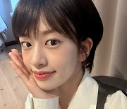 '지락실2' 안유진, 나PD→언니들 잡는 막내…'커피프린스' 싱크로율 깜짝