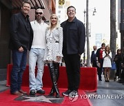 USA BLAKE SHELTON WALK OF FAME