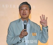 [포토]한·중·일 3국 주류페스티벌에서 인사말하는 노재헌 동아시아문화센터 원장