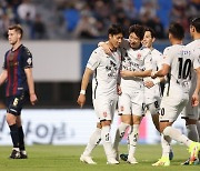 남기일 감독 K리그1 ‘첫 5연승’...제주, 수원FC 5-0 완파→3위 도약[현장리뷰]