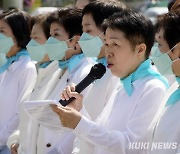 당정, 尹에 간호법 거부권 건의키로…간호계 반발 클듯