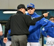 [공식입장] '박진만 퇴장' KBO "LG 정주현 고의성 명확히 판단할 수 없었다... 베이스 터치 방해 행위 엄격히 판정할 것"