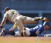 Padres Dodgers Baseball