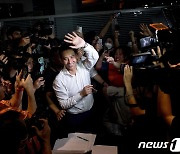 태국 총선, 야권 과반 차지로 '군부 심판'…연정 협상에 촉각(상보)