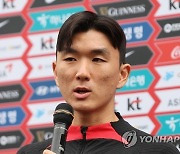 올림피아코스 `황인범 쇼`…78분 맹확약, PAOK 꺾고 3위 견인