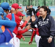 尹 지지율, '3주 연속 상승' 36.8%…"국빈방미·기시다 방한 효과"