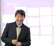 이주호 "교사 존경하는 문화 뿌리내릴 수 있도록 힘 쓰겠다"