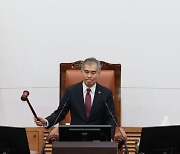 서울시의장 '기초학력보장 조례' 직권공포…시교육청 반발