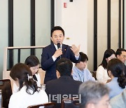 元 "부동산 경착륙 우려 어느 정도 해소…당분간 미분양 늘지 않을 것"(종합)