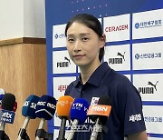 언니? 위원님? 선수들을 ‘어드바이저’ 김연경을 뭐라고 부를까 “제 멋대로!”[SS현장]