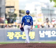 연패 탈출 도전 삼성···분위기 반전 노리는 원태인