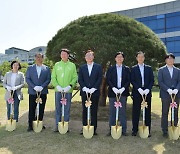 김준 SK이노 부회장 "그린에너지 선도할 주역 돼 달라"