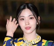 [포토] ITZY 류진, '도도하게 머리 넘기며'