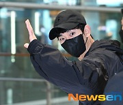 김수현, 다음에 봐요~ [포토엔HD]