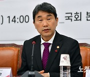 이주호, 학자금 무이자 대출 "제도 취지에 안 맞아"