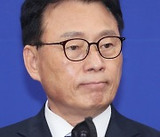 "공약 파기 사과부터", "거부권 대통령"... 민주·정의 '부글부글'