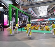 안성남사당 바우덕이 풍물단, '싱가포르 KOREA FAIR 2023'서 한국 전통문화 알려