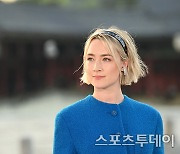 [ST포토] 시얼샤 로넌, 한국 분위기와 함께