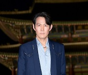 [T포토] 이정재 '왕이 될 관상'