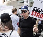 USA WRITERS GUILD STRIKE