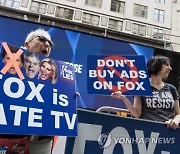 USA FOX TV PROTEST