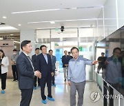 권오상 차장, 코스메카코리아 방문