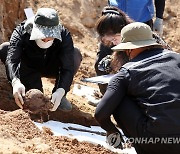 해남 군부대 인근서 5·18 암매장 추정 유골 3기 발견