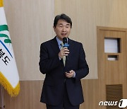 이주호 부총리, 충북도청서 특강