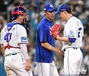 김태훈-이원석 충격의 동반 부진...'루즈-루즈 트레이드'로 전락하나 [김 용의 어젯밤이야기]