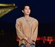 [포토] 박재범, '청바지에 티셔츠면 충분'