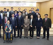 뒤숭숭한 케냐...출국 강행한 경기도의회 보건복지위 '아전인수'