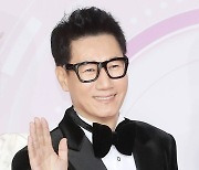 지석진, 사비로 임금체불 직원 도와…"5명만 챙겨도 1000만원"