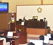 진주시의회, 농가대책 촉구 대정부 건의안 채택…"이상저온 타격 예상"