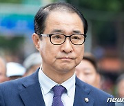 '돈봉투 의혹' 검찰 조사 앞둔 이성만 의원