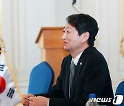 안덕근 통상교섭본부장, 스위스 경제교육연구부 장관 면담