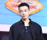 경찰, '마약류 투약 혐의' 유아인 이르면 내일(19일) 구속영장 신청