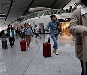 항공 수요 급증한 中, 조종사 조달 서두른다